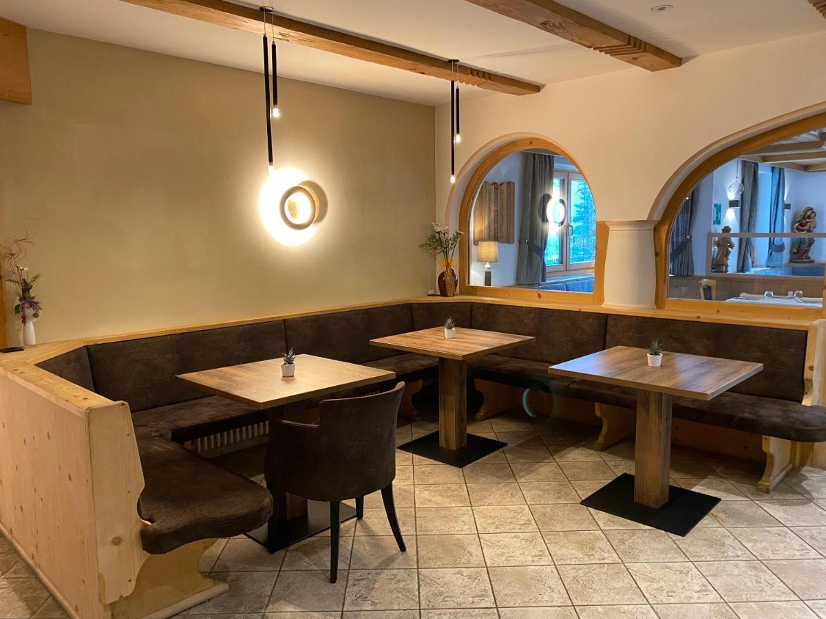龙斯酒店 奥蒂塞伊 外观 照片